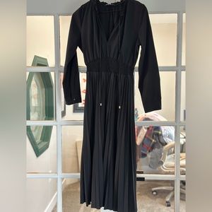 Women’s Medium Zara Black Dress